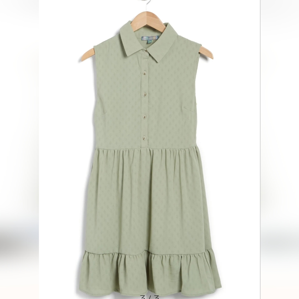 GOOD LUCK GEM Collared Button Placket Sleeveless Minidress